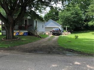 2969 Maple Ave NE, Canton, OH 44714