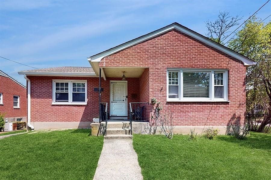 1st image of 39 Hudson Avenue