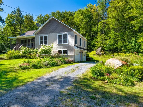 238 Bergabhang Drive #329 & 330, Stamford, VT 05352