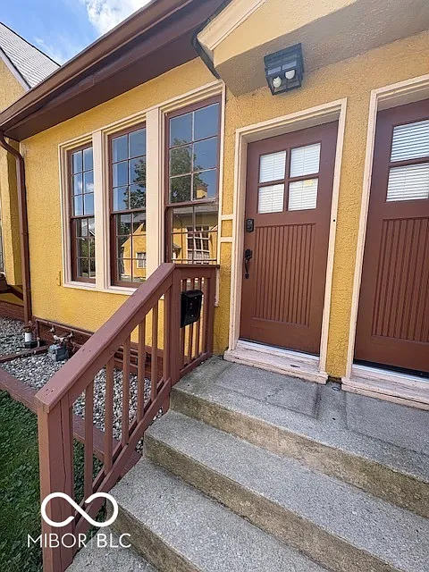1 bed, 1.5 bath, 780 sqft, $1,300 — Photo 3
