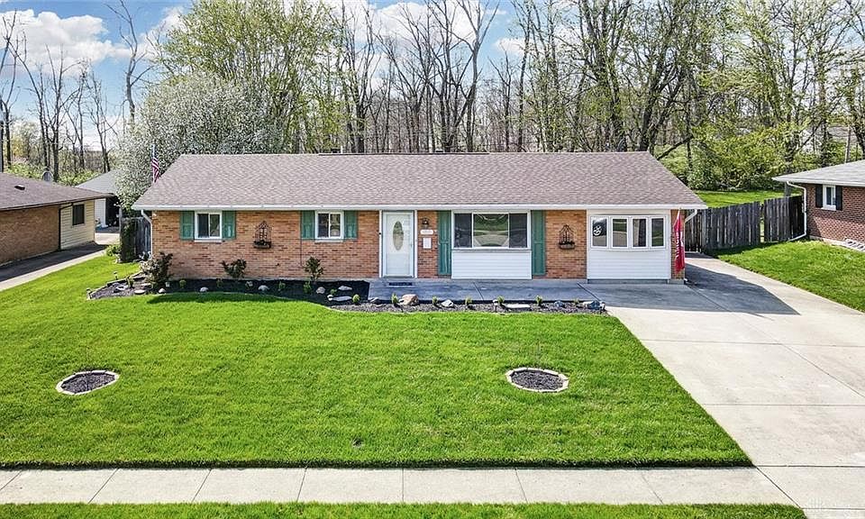 1st image of 5727 Sparkhill Dr