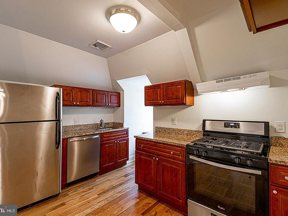 1st image of 3512 Lancaster Ave APT 3