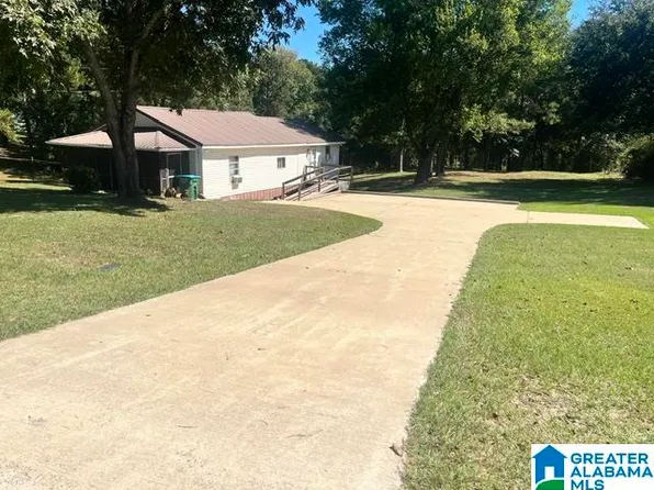 790 County Road 153, Jemison, AL 35085