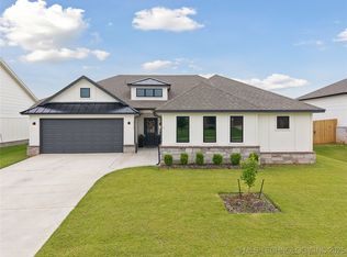 3117 W Winston St, Broken Arrow, OK 74011