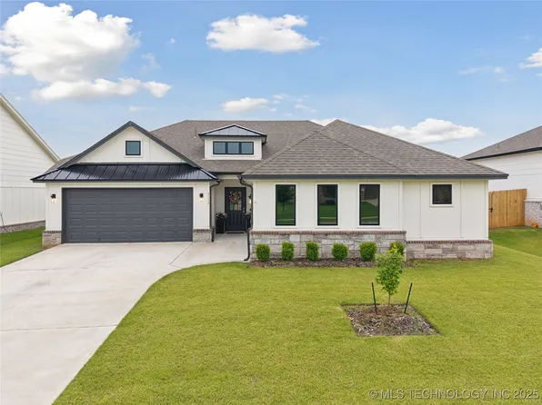 3117 W Winston St, Broken Arrow, OK 74011