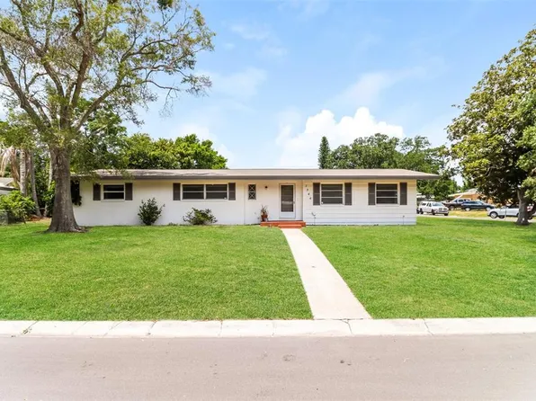 1346 Byron Dr, Clearwater, FL 33756