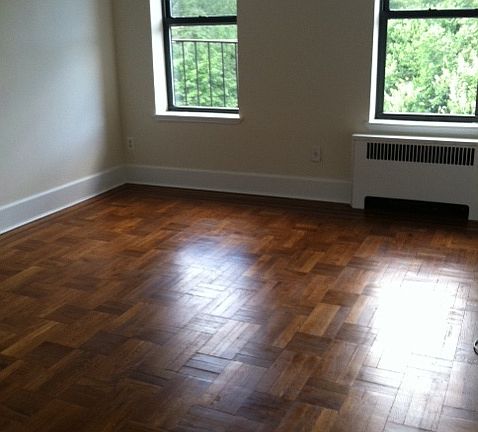 2nd image of 158 E 7th St APT E1