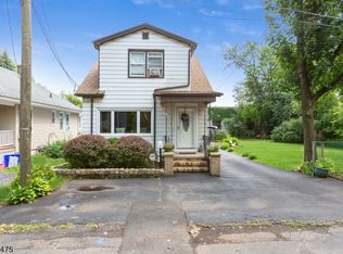 16 Oliver St, Somerset, NJ