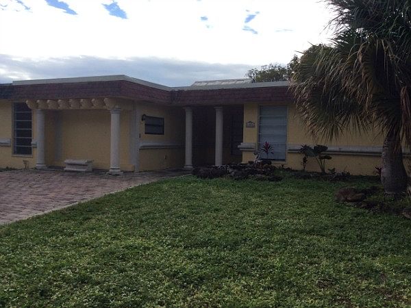 1st image of 6806 NW 78th St