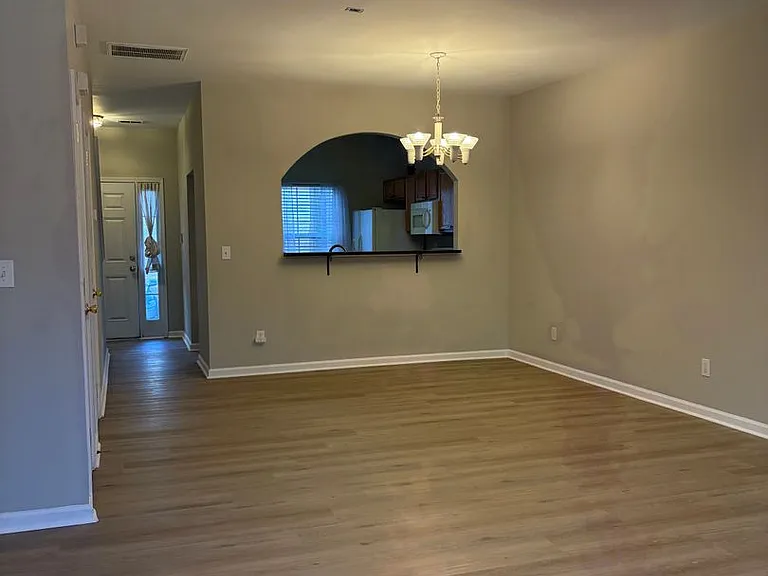 2224 Winthrop Chase Dr — Photo 7