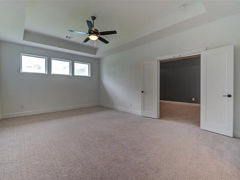 10318 Fountain Shore Dr — Photo 34