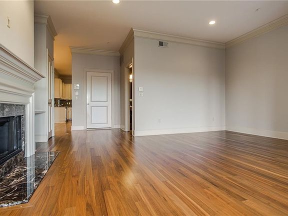 5th image of 3303 Blackburn St APT 303
