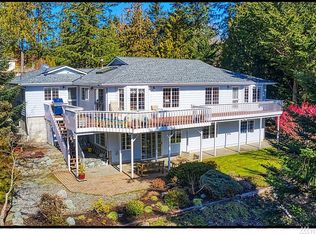 301 Snohomish Dr, La Conner, WA 98257