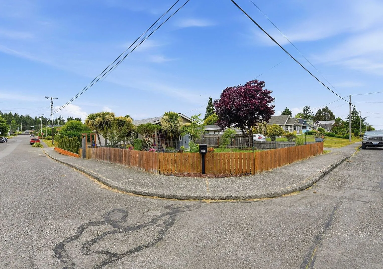 3 Bedroom, 2 Bathroom Home in North Bend — Photo 3