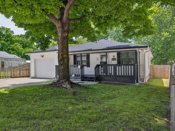 1645 N Old Orchard Avenue, Springfield, MO 65803