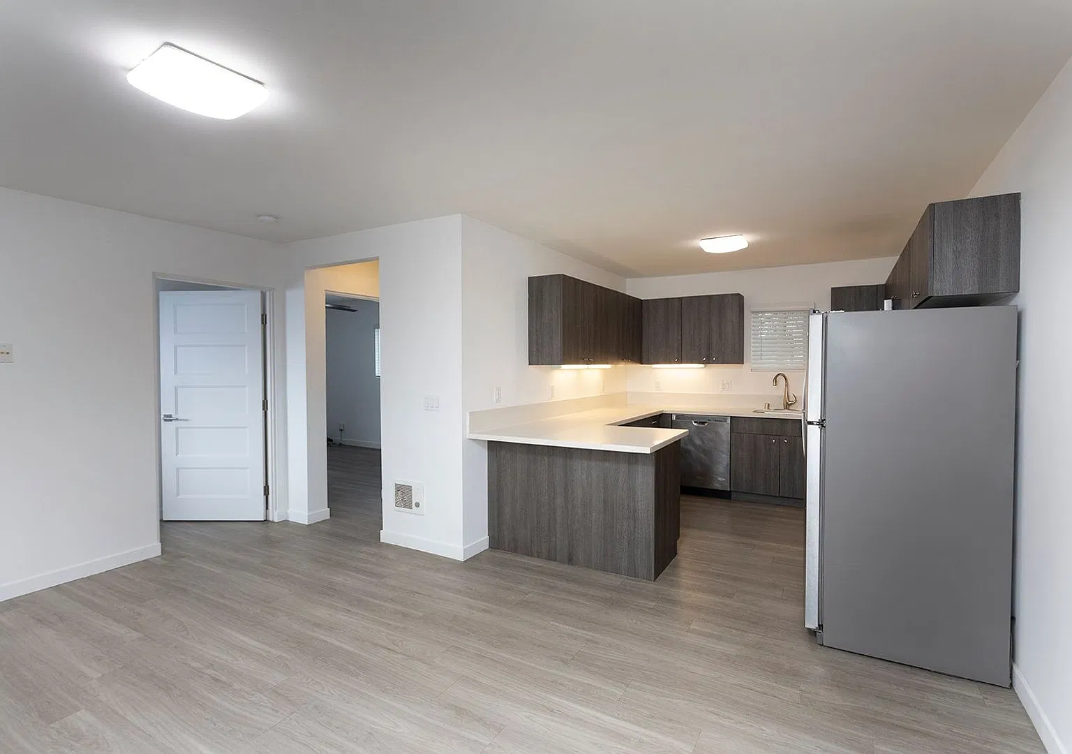 Long Branch Apartments — Photo 2