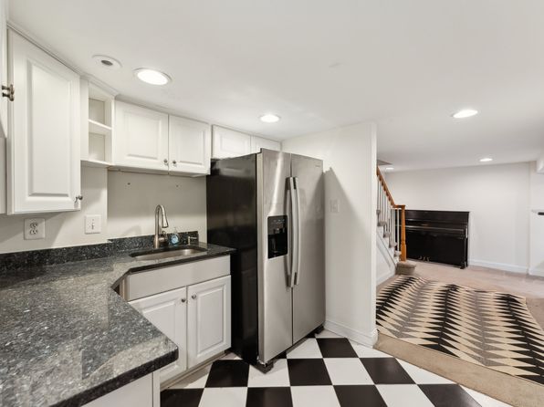 4518 14th St NW #BASEMENT