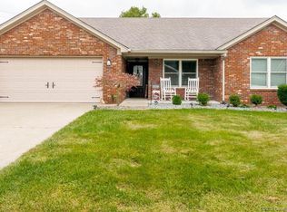 3558 Peach Tree St, Jeffersonville, IN 47130