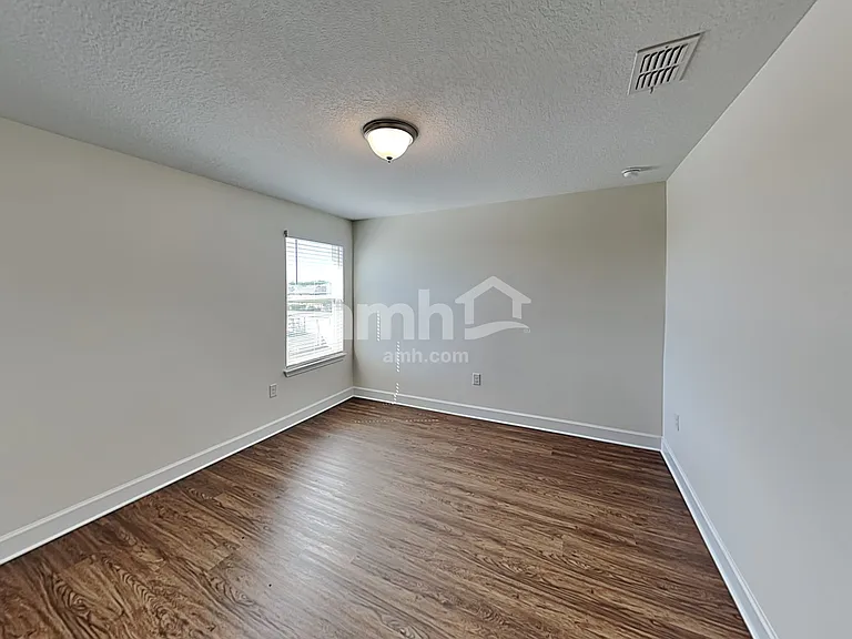 4436 Reisswood Loop — Photo 17