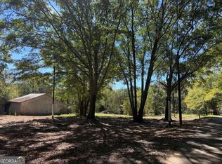 51 Merk Rd, Maysville, GA 30558