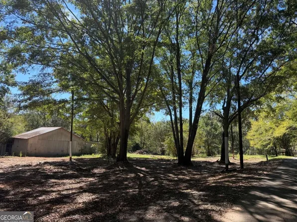 51 Merk Rd, Maysville, GA 30558