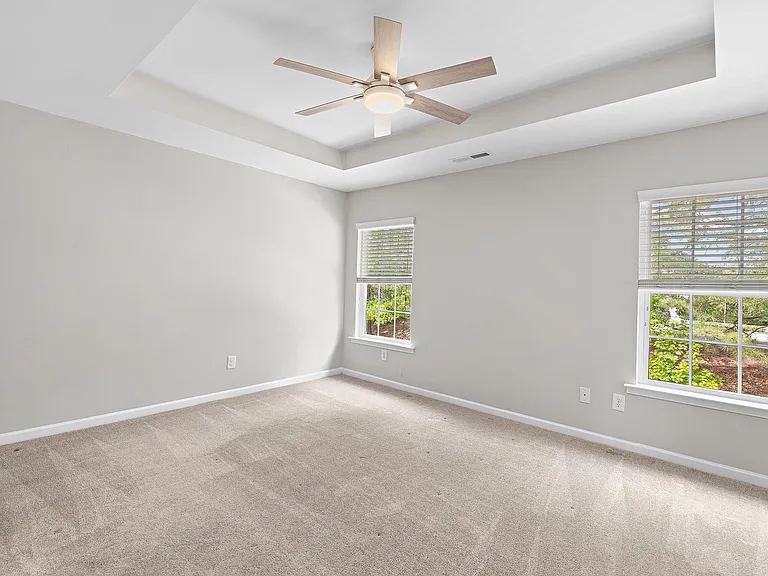 120 Point Comfort Ln — Photo 24