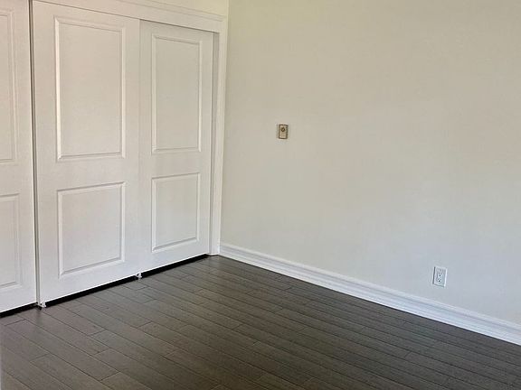 5th image of 3210 Merrill Dr APT 9