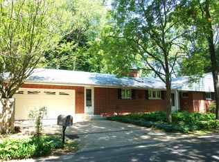 1806 Laurel Crst, Madison, WI 53705