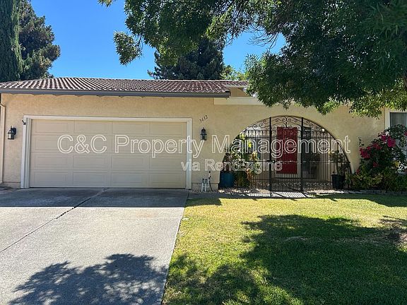 2nd image of 3432 Norwalk Pl