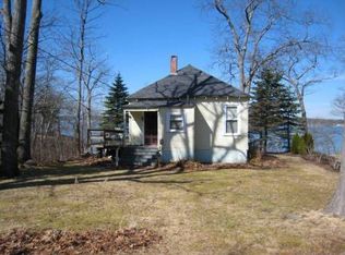 56 Oakland Ave, Yarmouth, ME 04096