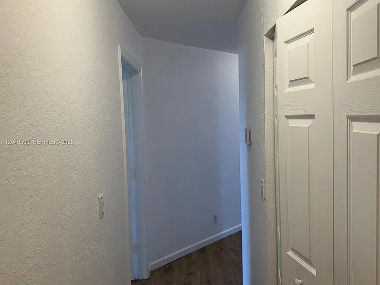 9064 NW 54th St #9064 — Photo 25