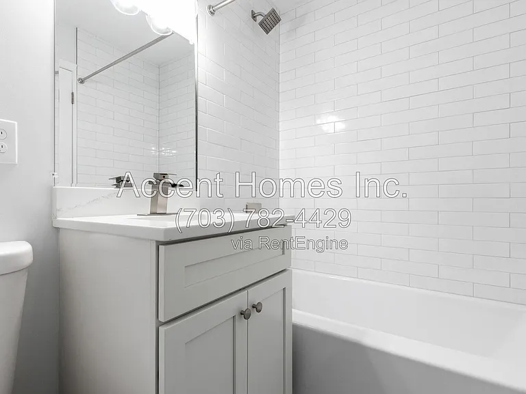 8613 Kenilworth Dr — Photo 23
