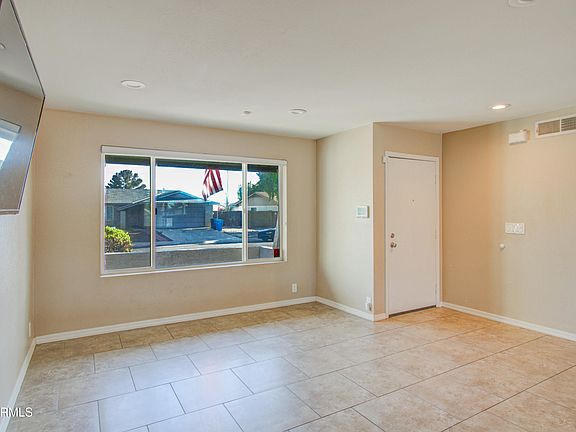 5th image of 3202 W MCRAE Way