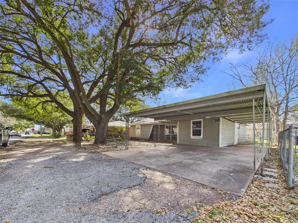 1212 Alamo St, Rosenberg, TX 77471