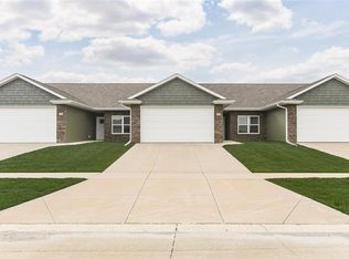 101 Alan Ave SW UNIT C, Swisher, IA 52338