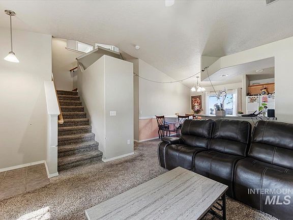 5th image of 3149 S Avondale Ave
