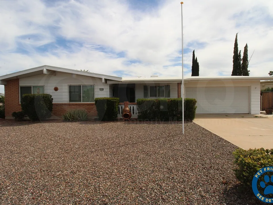 10438 W Rodgers Cir