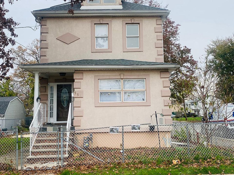 1st image of 551 E 2nd Ave