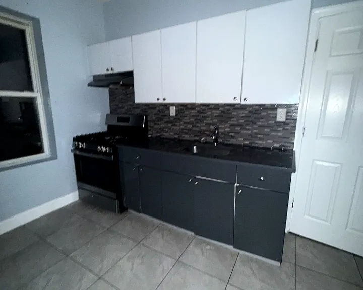 6 N 21st St #A3 — Photo 7