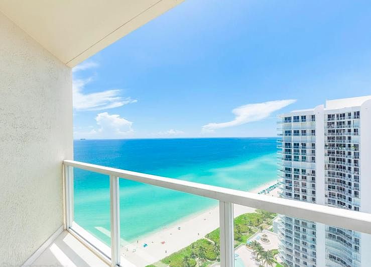 1st image of 16697 Collins Ave
