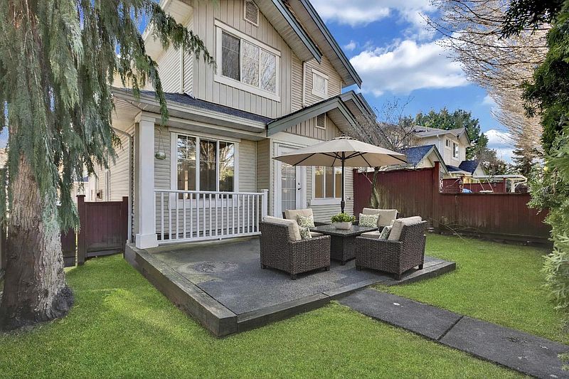 Surrey Townhouse for rent - 5 Bedrooms — photo 16