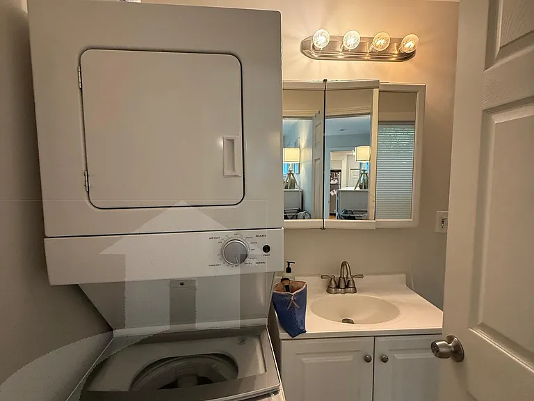 44 Cogswell Ave #1 — Photo 5