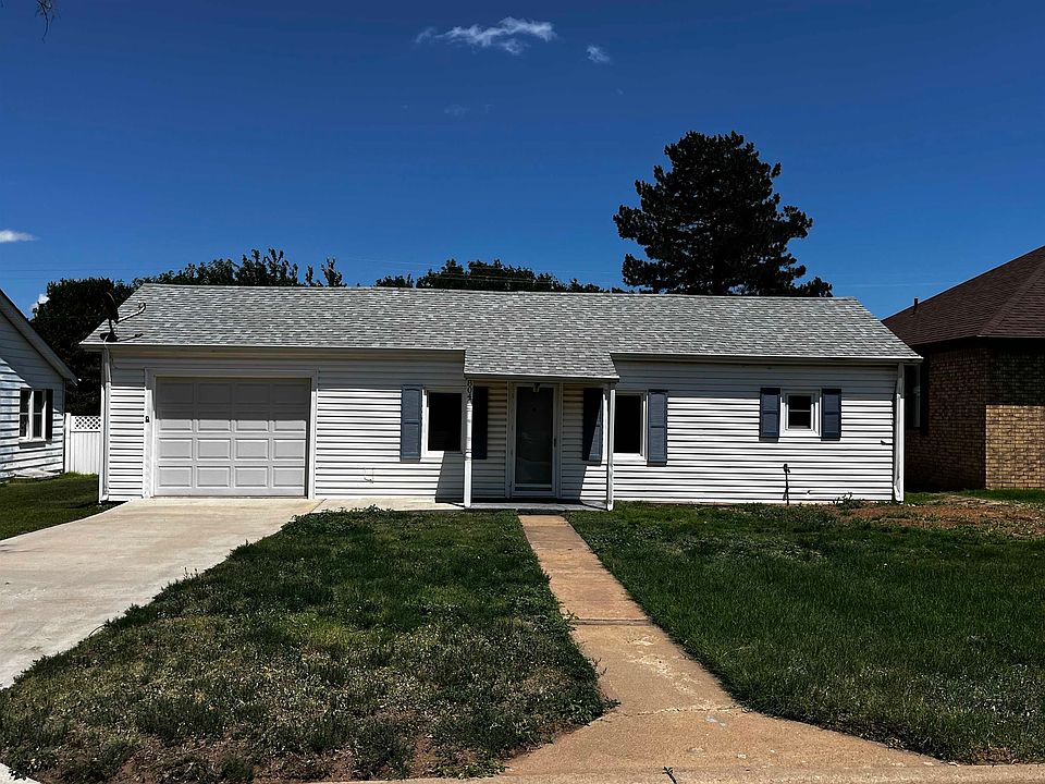 1st image of 804 Avenue E