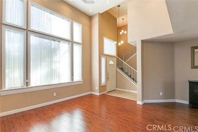 820 N Justin Pl — Photo 10