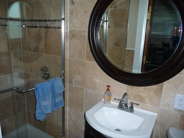 769 Argonne Ave NE #2 — Photo 7