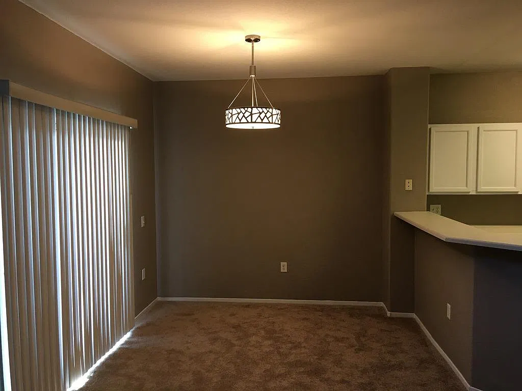 3 bed, 1491 sqft, $1,950 — Photo 4