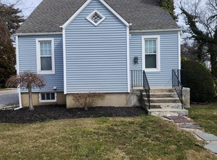 170 Hicksville Rd, Bethpage, NY 11714