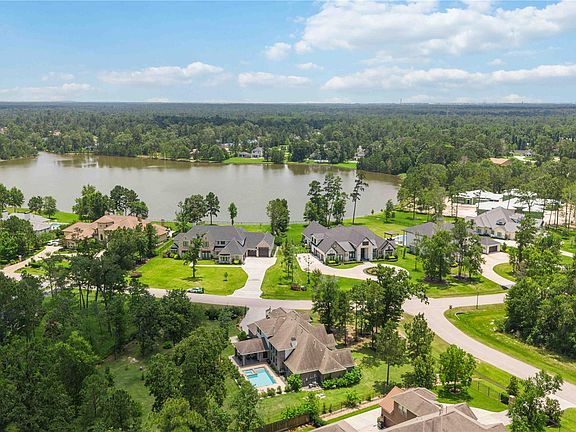5th image of 27002 Benton Brook Ct