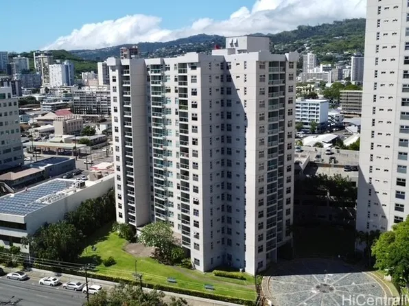 1448 Young St APT 203, Honolulu, HI 96814