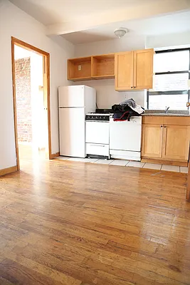 Rented by Crosstown Apartments NYC | media 20